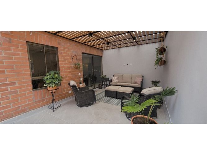 Apartamento de 2 alcobas en venta en Laureles, Medellín, 138 m² · foto 13 de 19