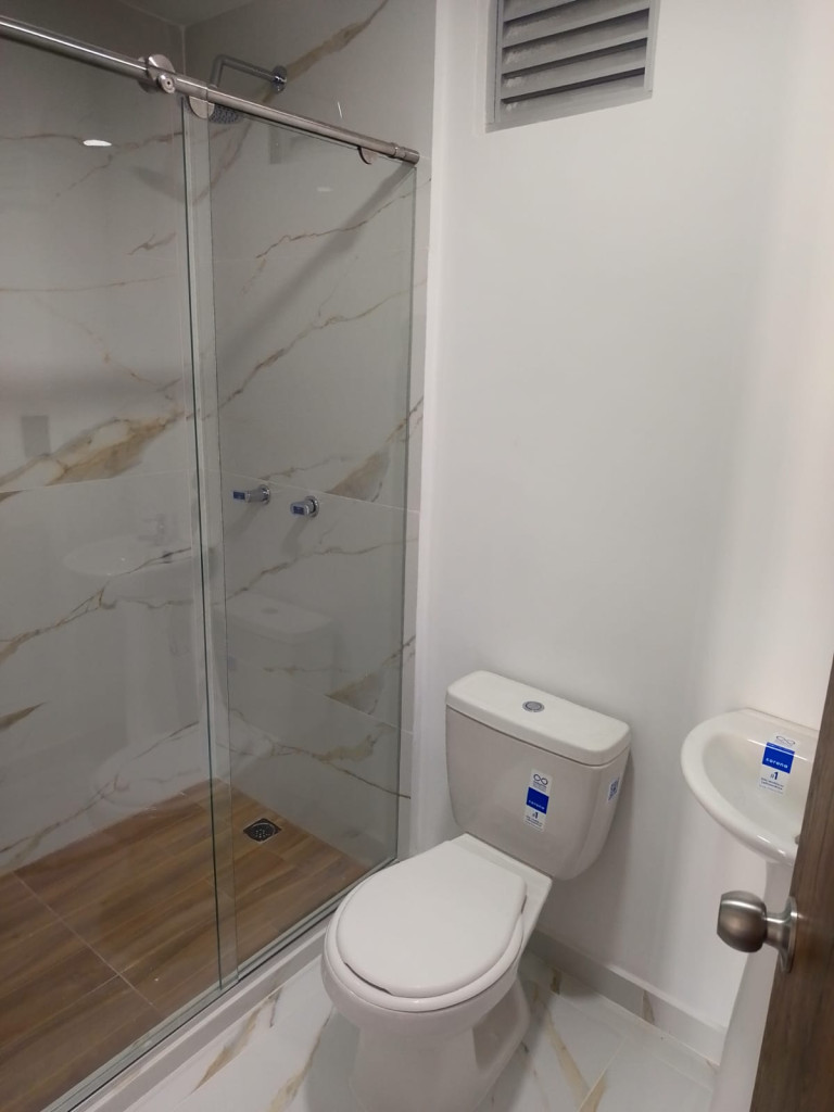 Apartamento en venta en Los Naranjos, Dosquebradas · foto 7 de 15