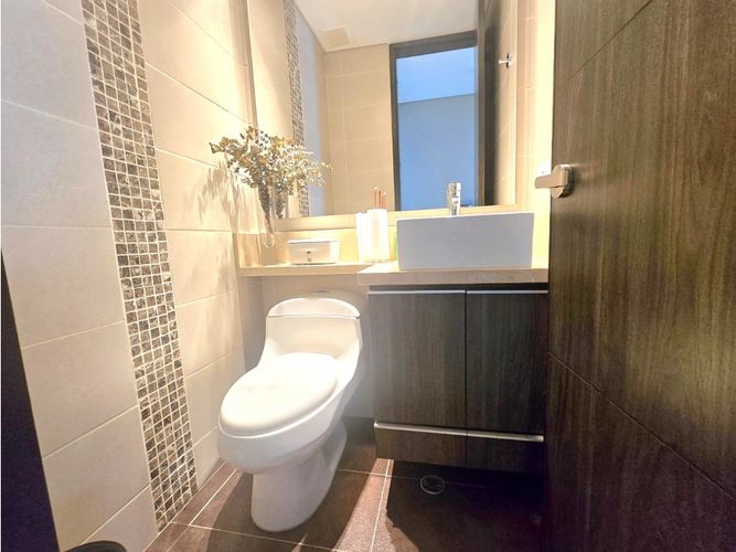 Apartamento de 3 alcobas en venta en Santa Maria De Los Angeles, Medellín, 153 m² · foto 8 de 24