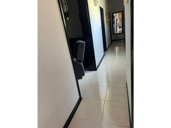 Casa de 4 alcobas en venta en Boston, Medellín, 159 m² · foto 6 de 23