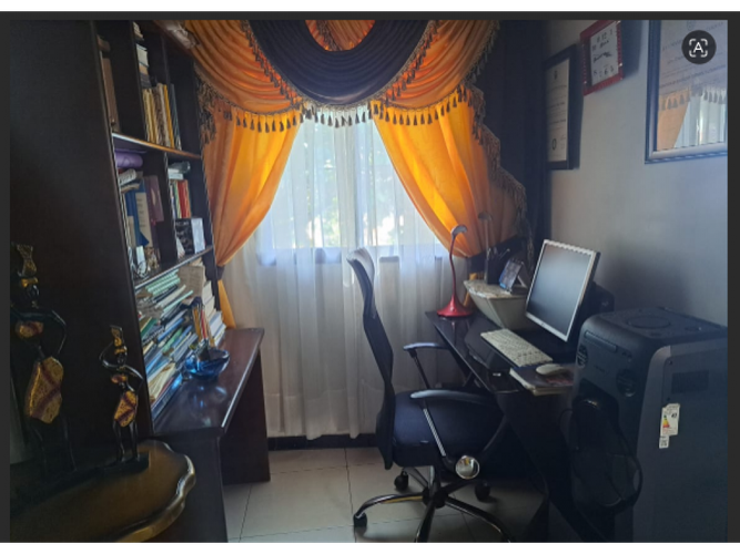 Casa de 4 alcobas en venta en Boston, Medellín, 159 m² · foto 14 de 23