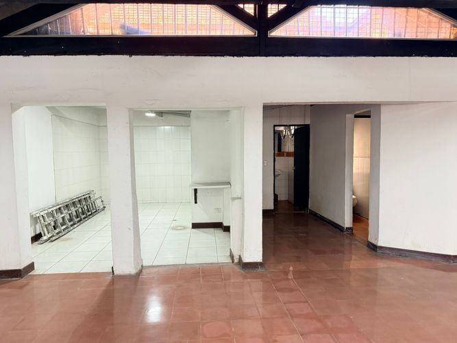 Bodega en arriendo en El Poblado, Medellín, 145 m² · foto 3 de 9