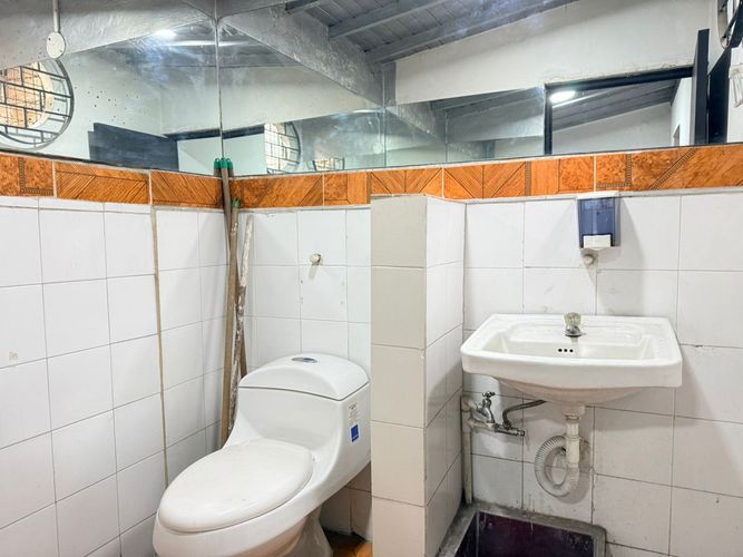 Bodega en arriendo en El Poblado, Medellín, 145 m² · foto 9 de 9