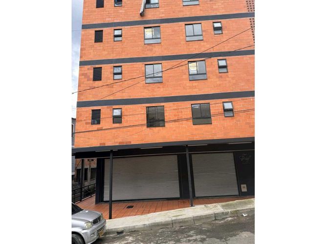 Local en arriendo en La Milagrosa, Medellín, 65 m² · foto 3 de 4