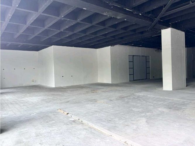 Local en arriendo en Estadio, Medellín, 750 m² · foto 5 de 11