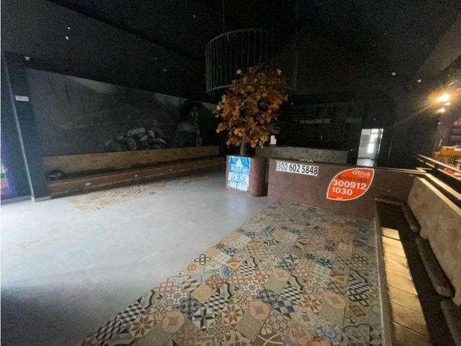 Local en arriendo en Los Colores, Medellín, 144 m² · foto 4 de 17