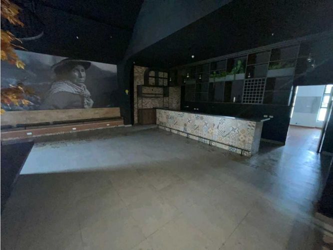 Local en arriendo en Los Colores, Medellín, 144 m² · foto 7 de 17