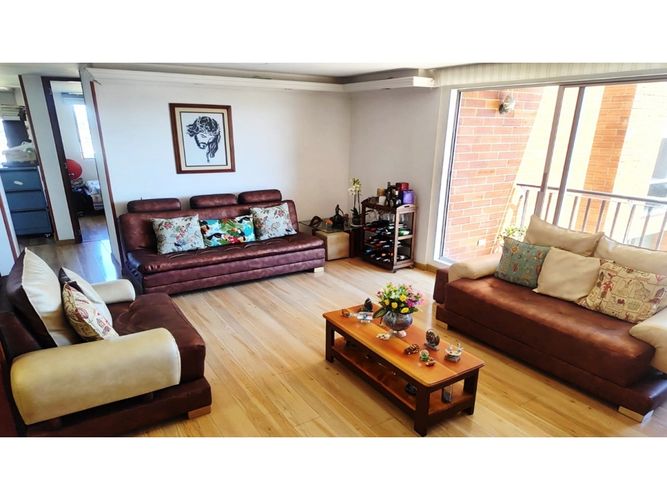 Apartamento de 3 alcobas en venta en Centro Comercial Titán Plaza, Bogotá, 93 m² · foto 5 de 24