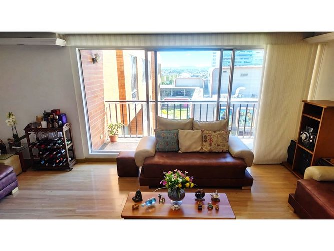 Apartamento de 3 alcobas en venta en Centro Comercial Titán Plaza, Bogotá, 93 m² · foto 6 de 24