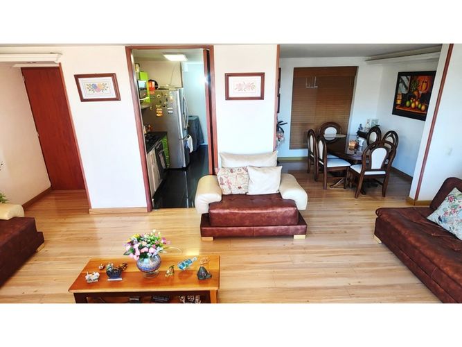 Apartamento de 3 alcobas en venta en Centro Comercial Titán Plaza, Bogotá, 93 m² · foto 9 de 24