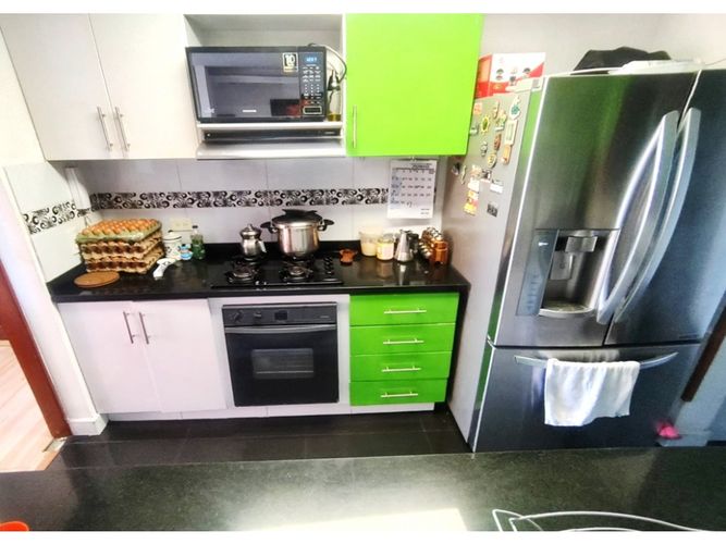 Apartamento de 3 alcobas en venta en Centro Comercial Titán Plaza, Bogotá, 93 m² · foto 23 de 24