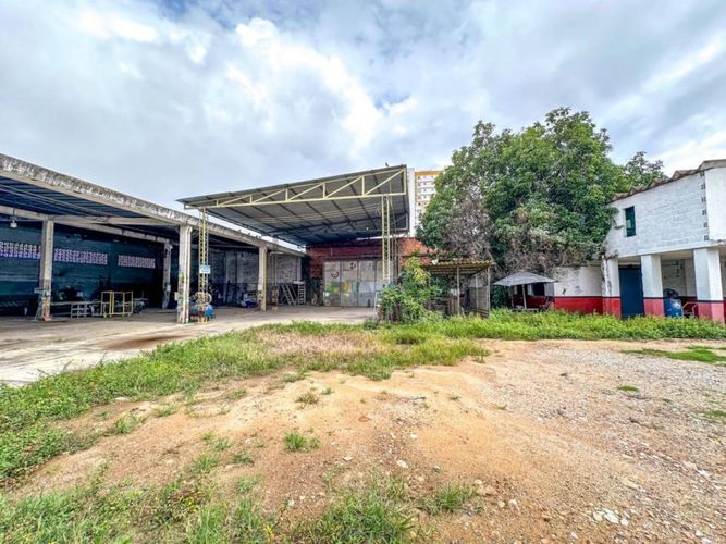 Bodega en arriendo en San Rafael, Bucaramanga, 1700 m² · foto 4 de 6