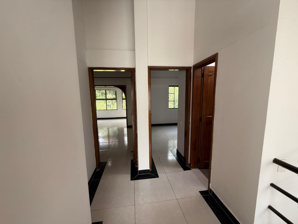 Casa en venta en Los Alamos, Pereira · foto 9 de 16