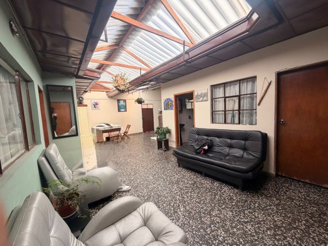 Casa de 4 alcobas en venta en Centro, Funza, 220 m² · foto 6 de 18