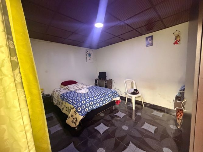 Casa de 4 alcobas en venta en Centro, Funza, 220 m² · foto 10 de 18