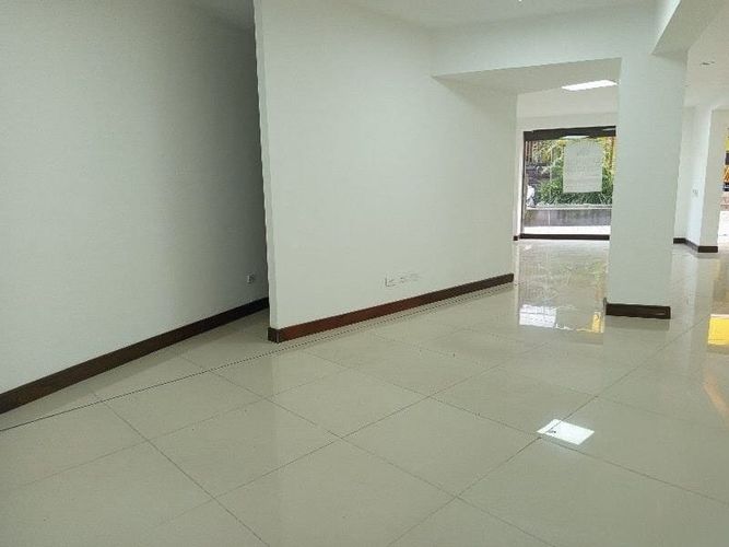 Local en arriendo en San Marcos, Envigado, 200 m² · foto 2 de 14