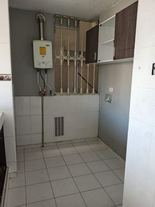 Apartamento de 3 alcobas en venta en Uaecd 007, Soacha, 57 m² · foto 8 de 20