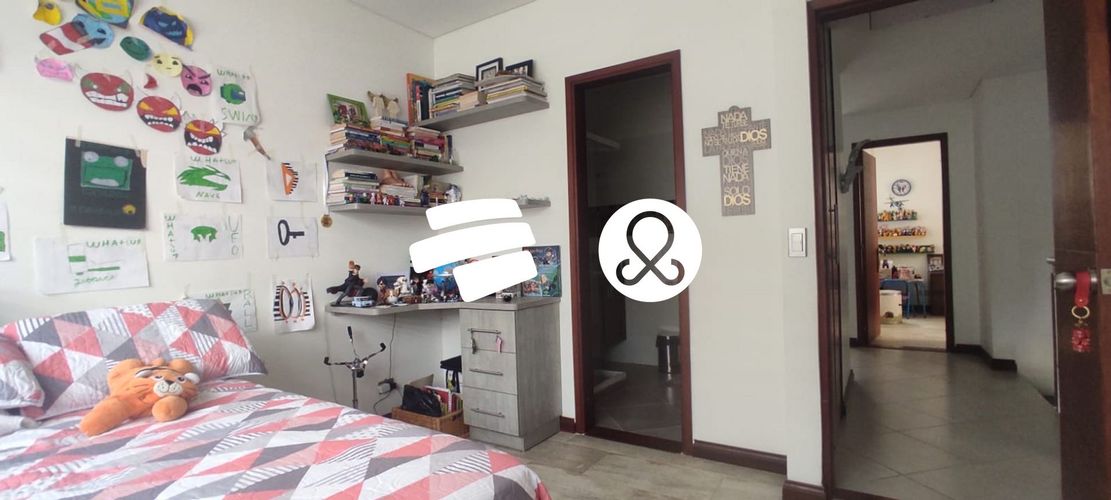 Casa de 4 alcobas en venta en Loma De La Doctora, Sabaneta, 296 m² · foto 24 de 24