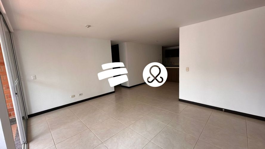 Apartamento de 4 alcobas en venta en Loma De La Doctora, Sabaneta, 106 m² · foto 3 de 20