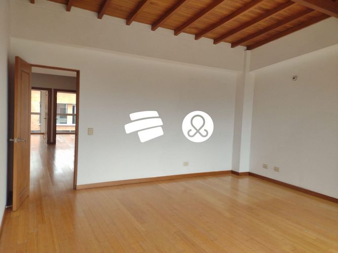 Casa de 5 alcobas en venta en Entreamigos, Sabaneta, 430 m² · foto 10 de 24