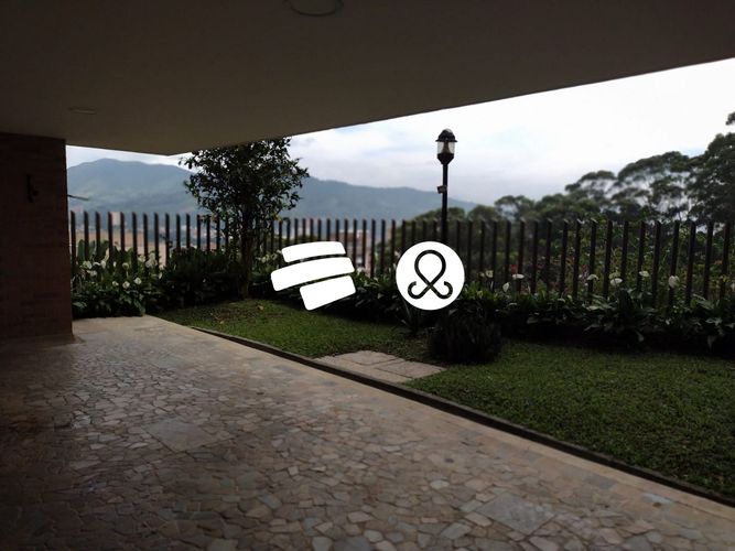 Casa de 5 alcobas en venta en Entreamigos, Sabaneta, 430 m² · foto 21 de 24