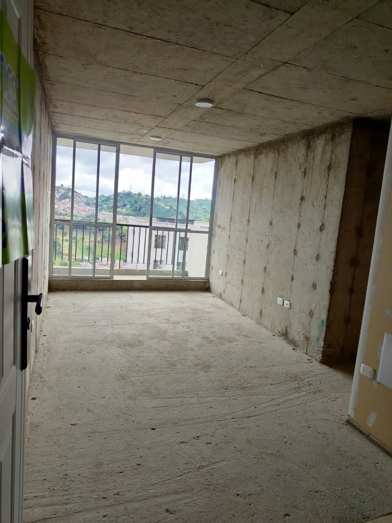 Apartamento en venta en Los Naranjos, Dosquebradas · foto 2 de 15