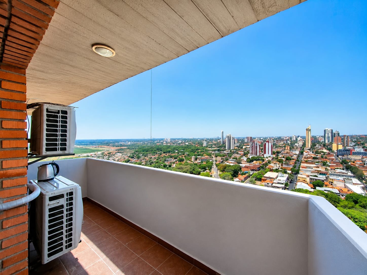 EN ALQUILER - DEPARTAMENTO DE 3 DORMITORIOS ZONA CENTRO — foto 2
