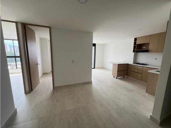 Apartamento de 2 alcobas en arriendo en Monteazul, Sabaneta, 63 m² · foto 9 de 17