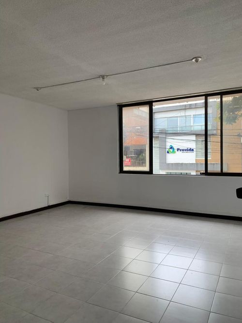 Casa de 17 alcobas en venta en Tequendama, Cali, 644 m² · foto 4 de 24