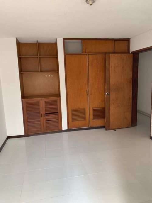Casa de 17 alcobas en venta en Tequendama, Cali, 644 m² · foto 9 de 24