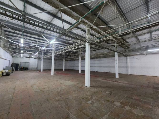 Bodega en arriendo en Bellavista, Barranquilla, 1585 m² · foto 5 de 19