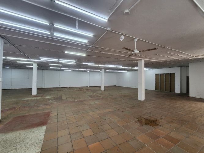 Bodega en arriendo en Bellavista, Barranquilla, 1585 m² · foto 14 de 19