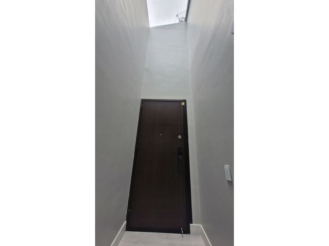 Apartamento de 4 alcobas en venta en Bella Suiza, Bogotá, 215 m² · foto 2 de 24
