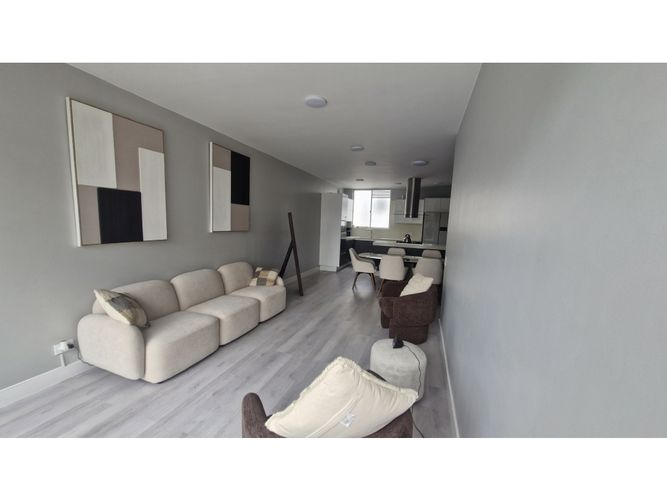 Apartamento de 4 alcobas en venta en Bella Suiza, Bogotá, 215 m² · foto 17 de 24
