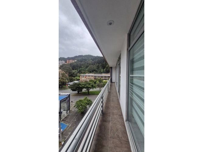 Apartamento de 4 alcobas en venta en Bella Suiza, Bogotá, 215 m² · foto 20 de 24