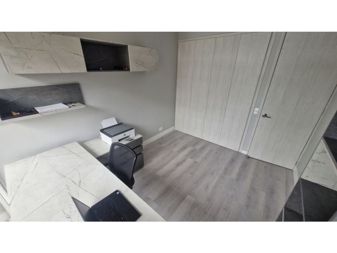 Apartamento de 4 alcobas en venta en Bella Suiza, Bogotá, 215 m² · foto 24 de 24