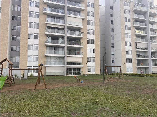 Apartamento de 4 alcobas en venta en Juan De Ampudia, Jamundí, 160 m² · foto 10 de 18