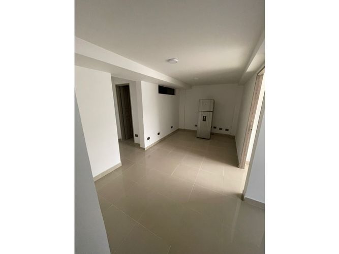 Edificio en venta en Pampa Linda, Cali, 500 m² · foto 5 de 24