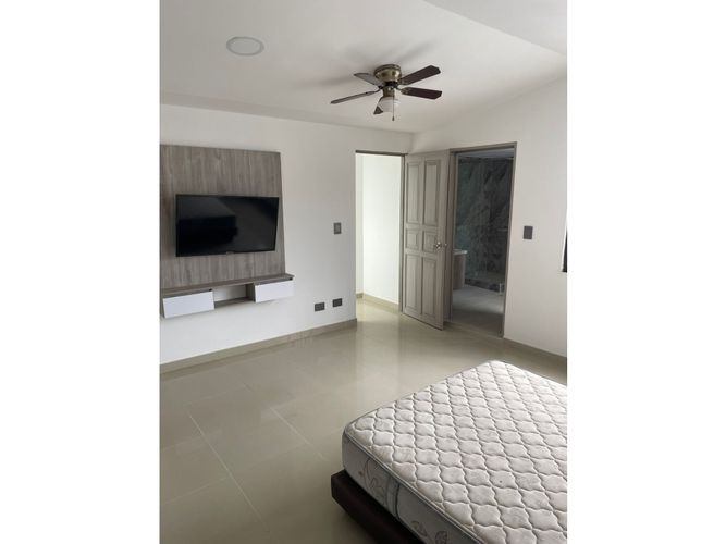 Edificio en venta en Pampa Linda, Cali, 500 m² · foto 14 de 24