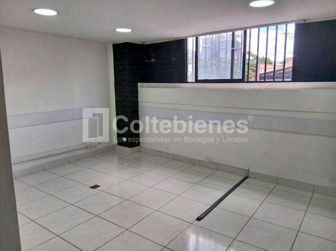 Bodega en arriendo en El Chagualo, Medellín, 500 m² · foto 13 de 21