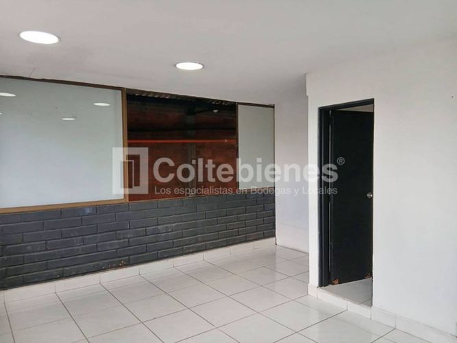 Bodega en arriendo en El Chagualo, Medellín, 500 m² · foto 15 de 21