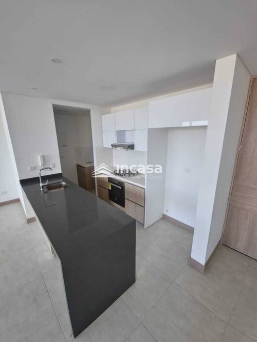 Apartamento en venta en La Flora, Cali · foto 7 de 18