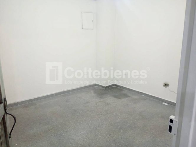 Bodega en arriendo en El Poblado, Medellín, 120 m² · foto 8 de 13