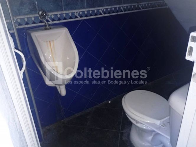 Bodega en arriendo en El Poblado, Medellín, 120 m² · foto 10 de 13