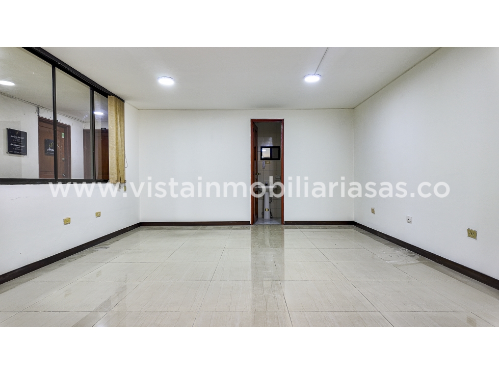 Oficina en Arriendo en El centro, Manizales
