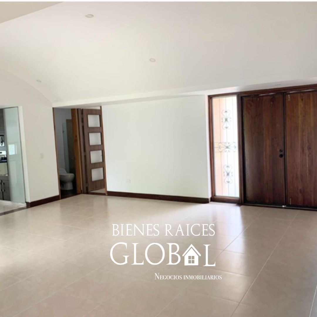 Casa en venta en Cerritos, Pereira · foto 2 de 14