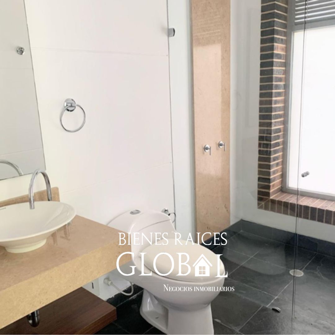 Casa en venta en Cerritos, Pereira · foto 8 de 14