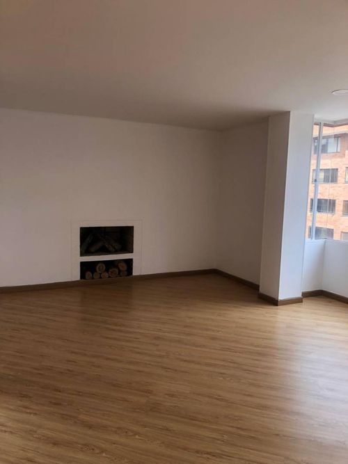 Apartamento de 3 alcobas en venta en Chico Norte, Bogotá, 168 m² · foto 4 de 24