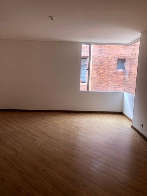 Apartamento de 3 alcobas en venta en Chico Norte, Bogotá, 168 m² · foto 5 de 24