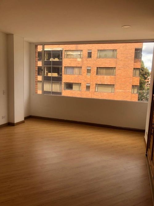 Apartamento de 3 alcobas en venta en Chico Norte, Bogotá, 168 m² · foto 6 de 24